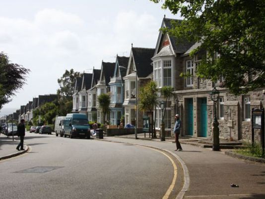 Grand streets leading to the sea ...
