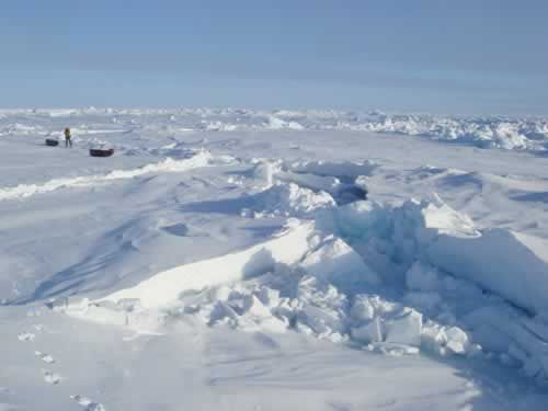 The magical landscape of the endlessly moving ice
