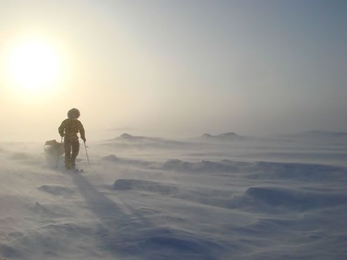 Wind blowing / snow drifting