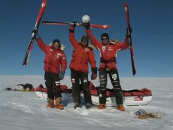 55 days to cover the distance of 3.400 kil between Novolazarevskaya and Hercules Inlet