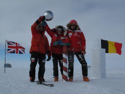 On 29 December 2011, the Basque Trio has arrived at South Pole